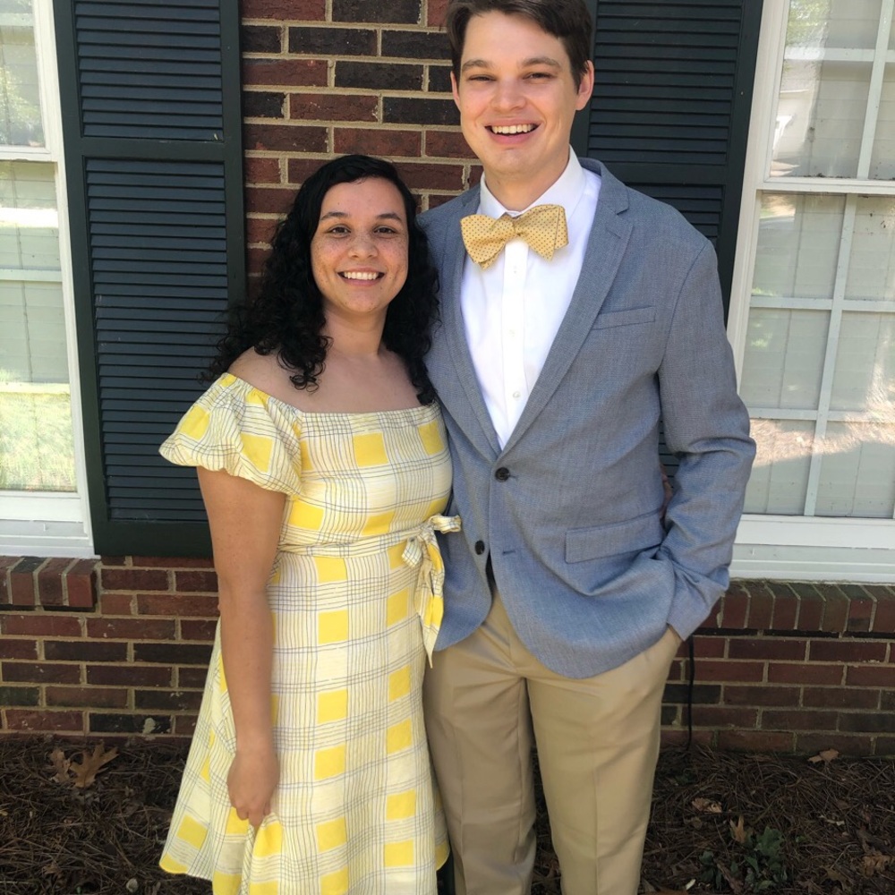 Meet your Posher, Elise